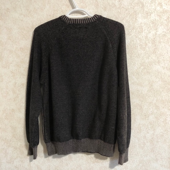 Burnside crew neck 100% cotton sweater. Save 25% when you buy two or more items. - Picture 2 of 5